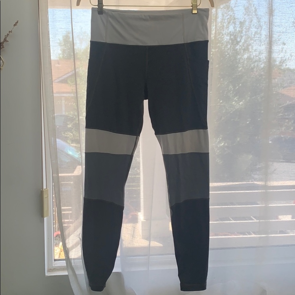 COPY - Athleta colorblocked leggings